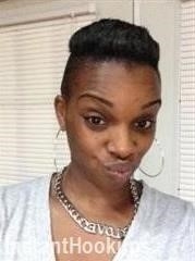 makayla1lub32 profile on InstantHookups