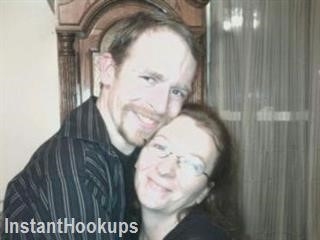 fiestyangel profile on InstantHookups