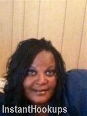 kyblkgurl profile on InstantHookups