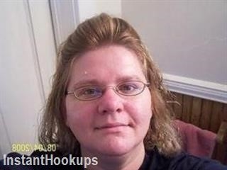 michsweety profile on InstantHookups