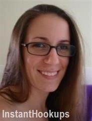 astefko7 profile on InstantHookups