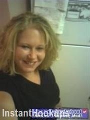 jenessam profile on InstantHookups