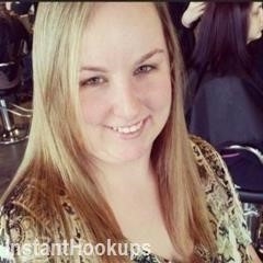 xangelxeyezx profile on InstantHookups