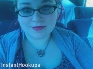 tabbycat85 profile on InstantHookups