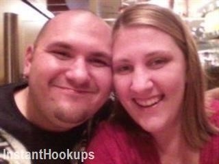 sweetgal023 profile on InstantHookups