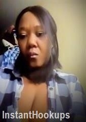 shortygurl87 profile on InstantHookups