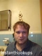 gannon132003 profile on InstantHookups