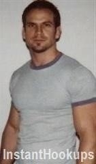 justvisitingbi profile on InstantHookups