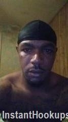 bhammoneyman74 profile on InstantHookups