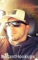 touchntasty69 profile on InstantHookups