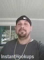 joseph818 profile on InstantHookups