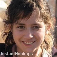 single_lilmamma profile on InstantHookups