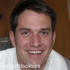 minxyloce profile on InstantHookups