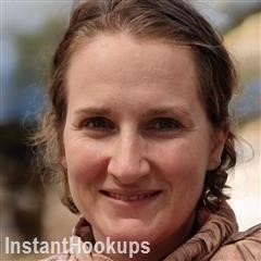 camie20 profile on InstantHookups