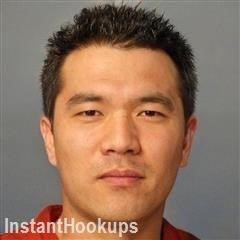 emerson profile on InstantHookups