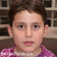 shybt12389 profile on InstantHookups