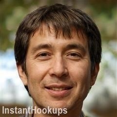 hdjdj446 profile on InstantHookups