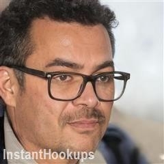 pitbull187 profile on InstantHookups