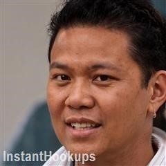 ana231980 profile on InstantHookups